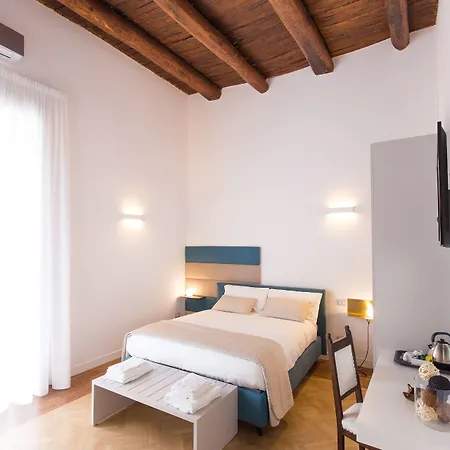 Savoy Riviera 4* Неаполь