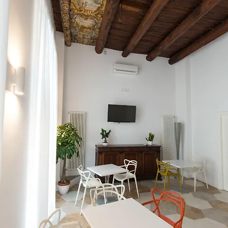 Savoy Riviera Naples