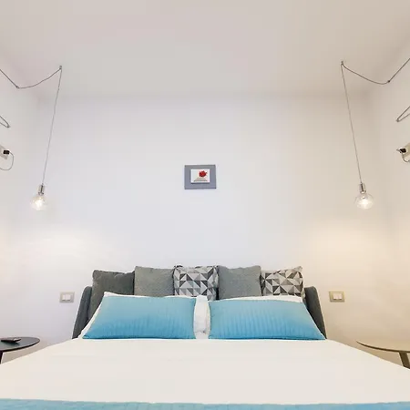 Savoy Riviera 4* Napels