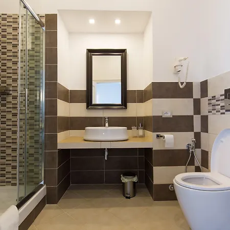 Savoy Riviera 4*