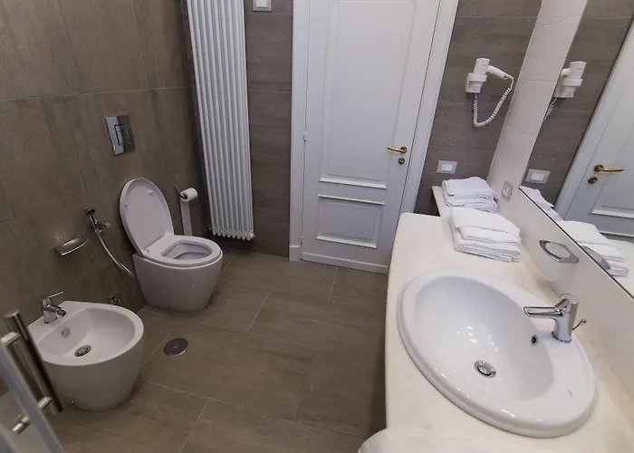 Savoy Riviera Pensionat 4*